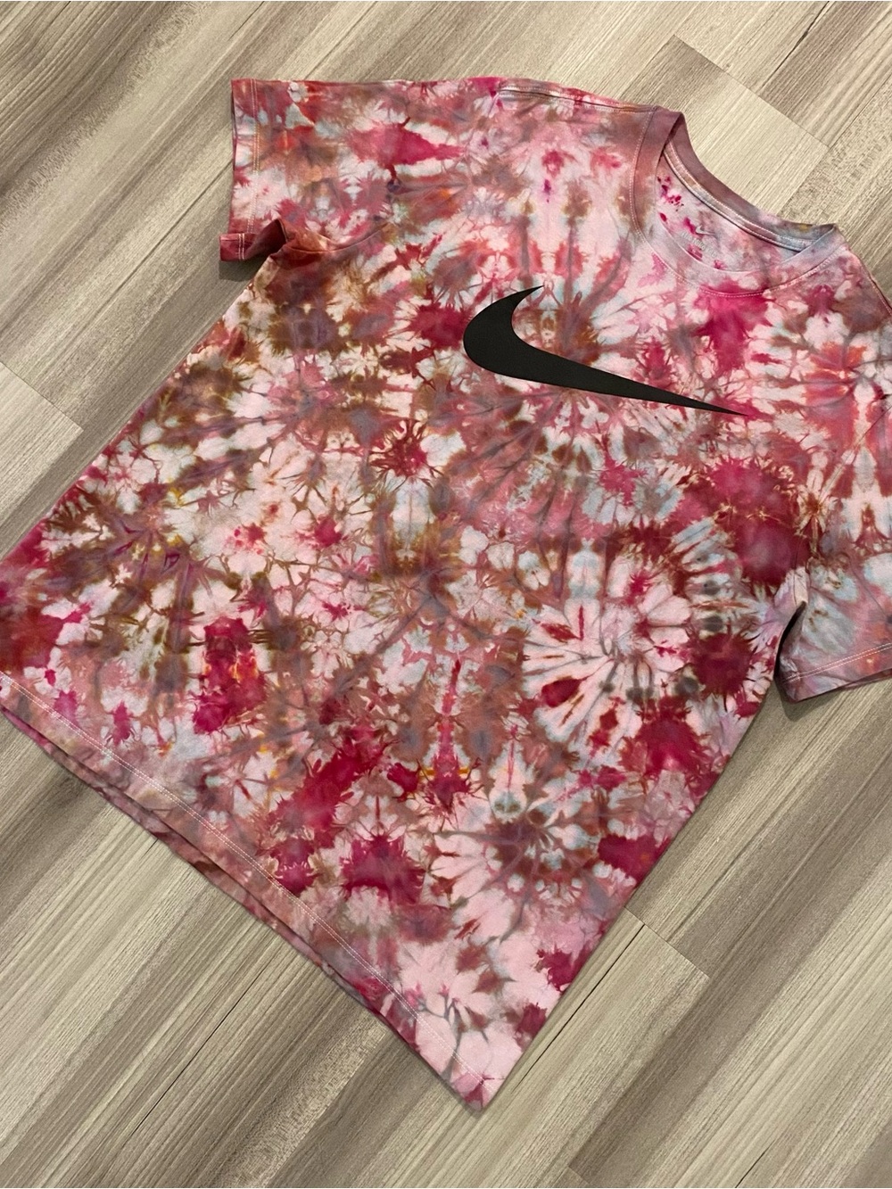 🌺NEW🌺 CUSTOM NIKE TIE DYE MEN’S TEE